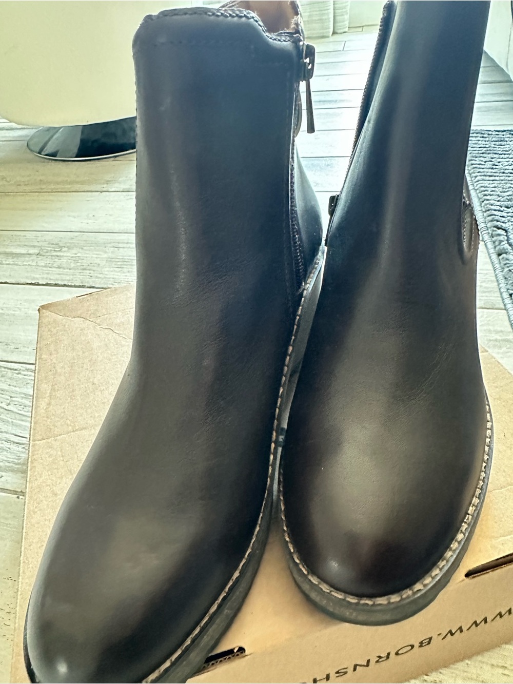 Aetrex Brown Leather Ankle Zip Booties